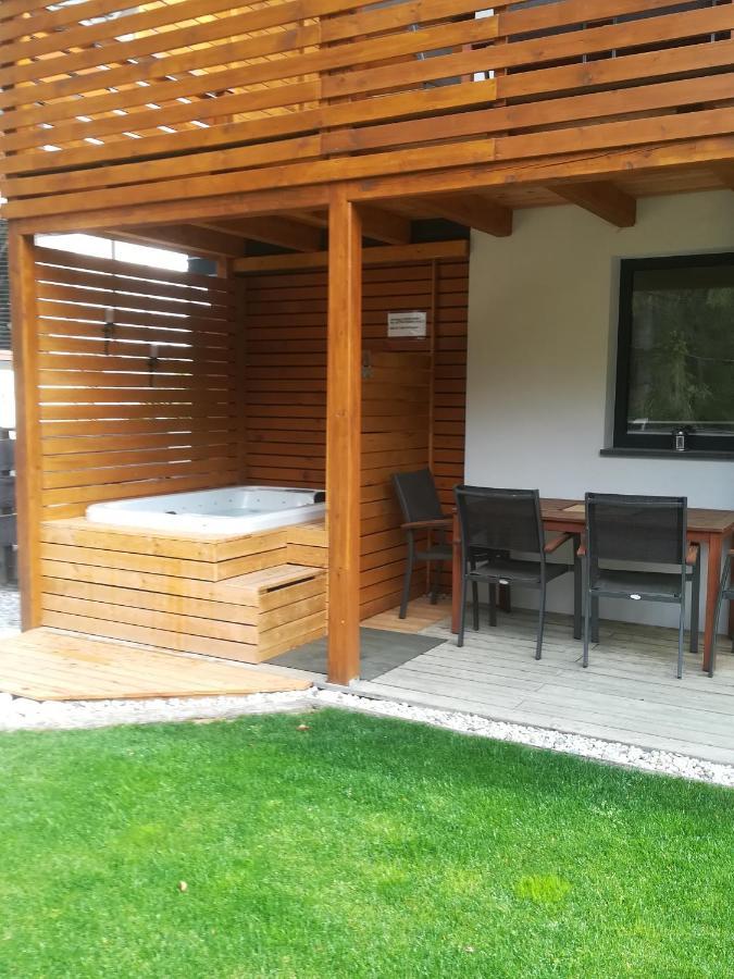 Ferienwohnung Hisa Katja-Privat Wellness Kranjska Gora Exterior foto